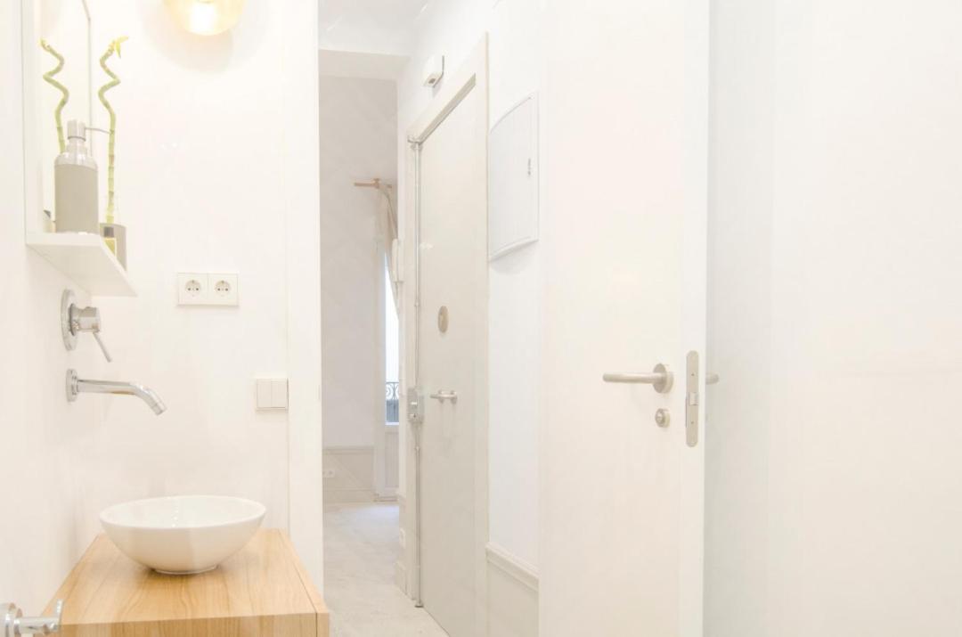 Valverde Apartment Madryt Zewnętrze zdjęcie