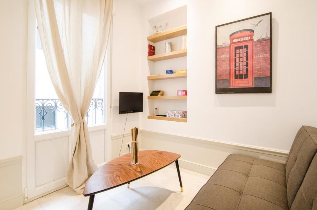 Valverde Apartment Madryt Zewnętrze zdjęcie
